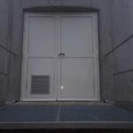 installateur porte isolée pour industrie